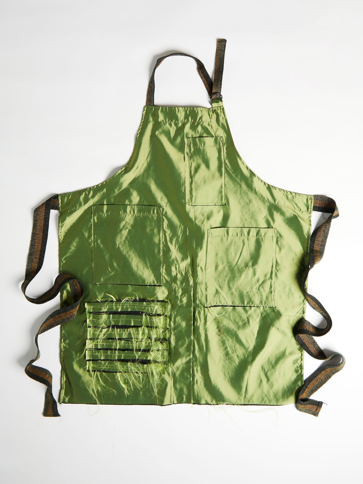Nettle Outdoor Apron